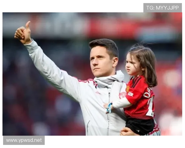 曼联转会策略能否持续有效,对球队赛季表现稳定性形成考验