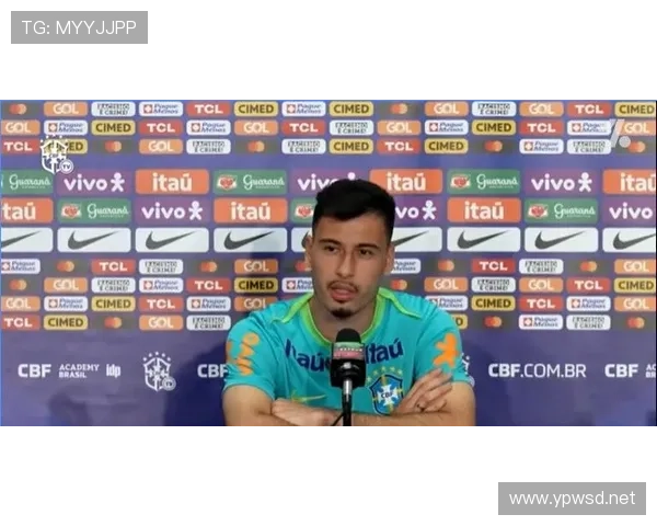 马丁内利 vs 维尼修斯:巴西边锋的两种成长路径 马丁内利 vs 维尼修斯:巴西边锋的两种成长路径