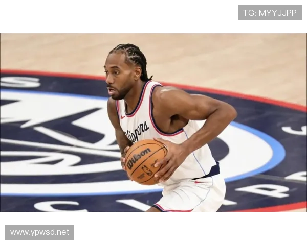 伦纳德挡拆拉开空间效率显著提升对手防线压力